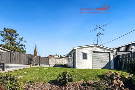 Photo of property in 2 Whitechapel Grove, Stokes Valley, Lower Hutt, 5019