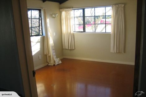 Photo of property in The Terraces, 10/9 Humber Street, Pandora, Napier, 4110