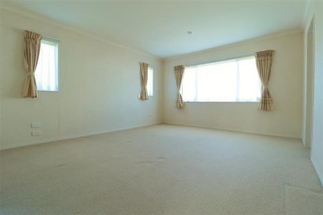 Photo of property in 22 Maybole Drive, Flat Bush, Auckland, 2016