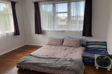 Photo of property in 11 Croall Crescent, St Andrews, Hamilton, 3200