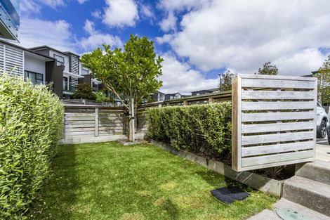 Photo of property in 1 Carder Court, Hobsonville, Auckland, 0618