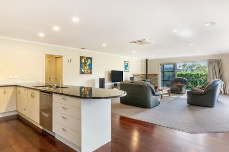 Photo of property in 8 The Moorings, Two Mile Bay, Taupo, 3330