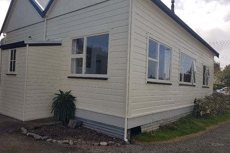Photo of property in 15 Coronation Street, Waimate, 7924