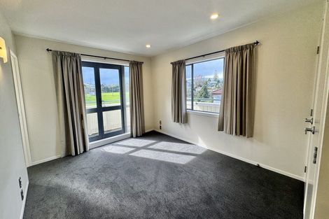 Photo of property in 4/35 John Court Street, Birkenhead, Auckland, 0626