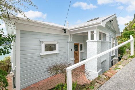 Photo of property in 21 Grafton Road, Roseneath, Wellington, 6011
