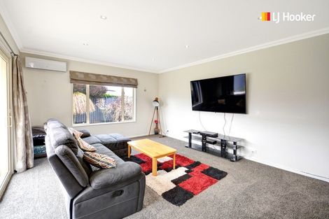Photo of property in 16 Showgate Crescent, Mosgiel, 9024