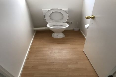 Photo of property in 8/177 Onewa Road, Birkenhead, Auckland, 0626