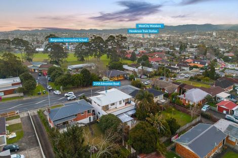 Photo of property in 214a Edmonton Road, Te Atatu South, Auckland, 0610