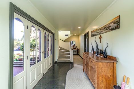 Photo of property in 22 Shakespeare Road, Bastia Hill, Whanganui, 4500