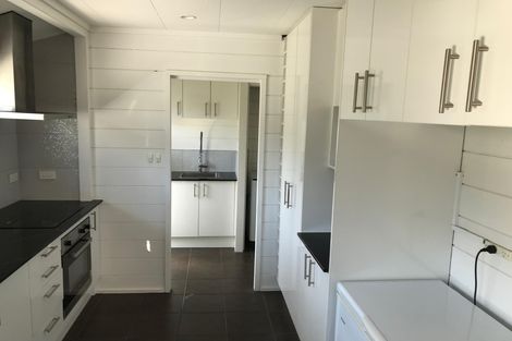 Photo of property in 4 Rotoma Rise, Clover Park, Auckland, 2019