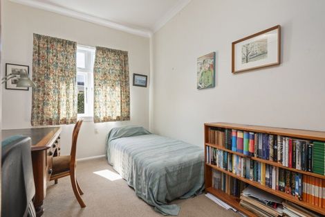 Photo of property in 8 Moana Street, Hokowhitu, Palmerston North, 4410