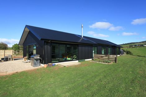 Photo of property in 668 Te Hutewai Road, Raglan, 3296