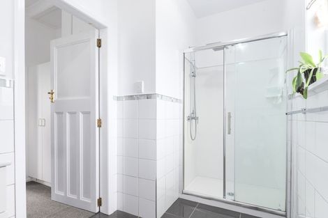 Photo of property in 1 Gilchrist Street, Te Aroha, 3320