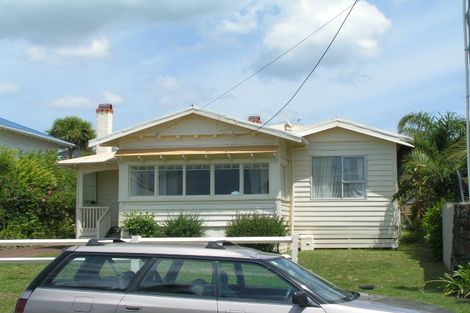 Photo of property in 6 William Street, Takapuna, Auckland, 0622