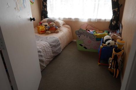 Photo of property in 51 Compton Crescent, Taita, Lower Hutt, 5011