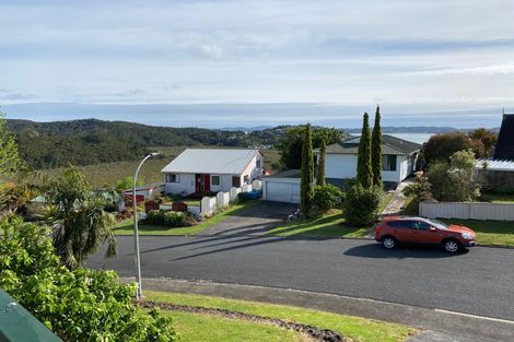 Photo of property in 11 Tui Grove, Paihia, 0200