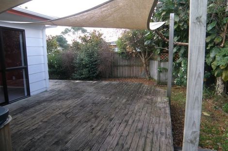 Photo of property in 3 Atarau Grove, Paraparaumu, 5032