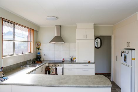 Photo of property in 19 Towey Street, Holmes Hill, Oamaru, 9401