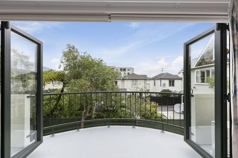 Photo of property in 16e Hobson Street, Thorndon, Wellington, 6011