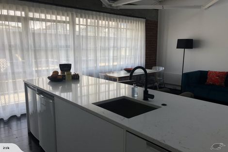 Photo of property in Hannahs Factory Apartment, 2/14g Leeds Street, Te Aro, Wellington, 6011