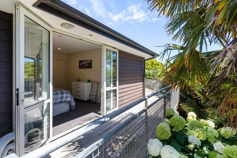 Photo of property in 187 Te Arei Road East, Huirangi, New Plymouth, 4373