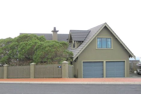 Photo of property in 1 Highgrove, Saint Clair, Dunedin, 9012