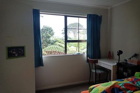 Photo of property in 67b Thurleigh Grove, Karori, Wellington, 6012