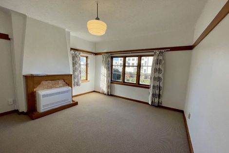 Photo of property in San Marino Apartments, 4/4 Oak Park Avenue, Te Aro, Wellington, 6011