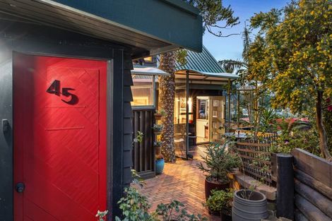 Photo of property in 45 Hillcrest Road, Hatfields Beach, Orewa, 0931