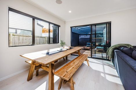 Photo of property in 74 Tir Conaill Avenue, Flat Bush, Auckland, 2019