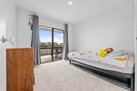 Photo of property in 1 Jasmine Avenue, Dinsdale, Hamilton, 3204