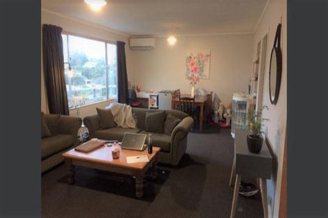 Photo of property in 1/14 Liddel Grove, Island Bay, Wellington, 6023