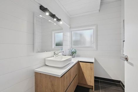 Photo of property in 20 Cherry Road, Bucklands Beach, Auckland, 2014