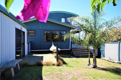 Photo of property in 23 Kon Tiki Road, Whiritoa, Whangamata, 3691