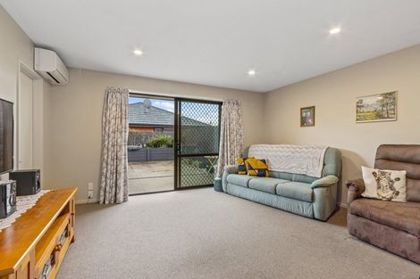 Photo of property in 52b Pannell Avenue, Wainoni, Christchurch, 8061