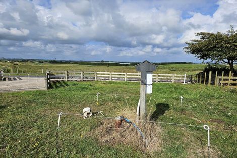 Photo of property in 2155c State Highway 2, Pukehina, 3186
