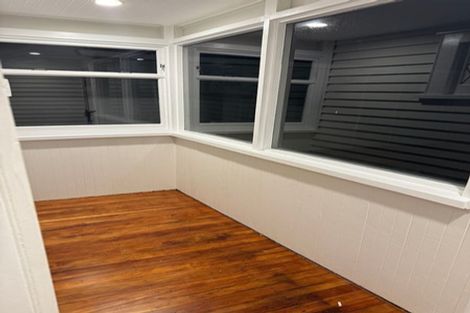 Photo of property in 34 Tawa Terrace, Tawa, Wellington, 5028