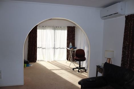 Photo of property in 35 Orangewood Drive, Northpark, Auckland, 2013