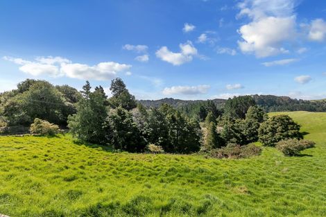 Photo of property in 278 Upper Orewa Road, Wainui, Silverdale, 0992