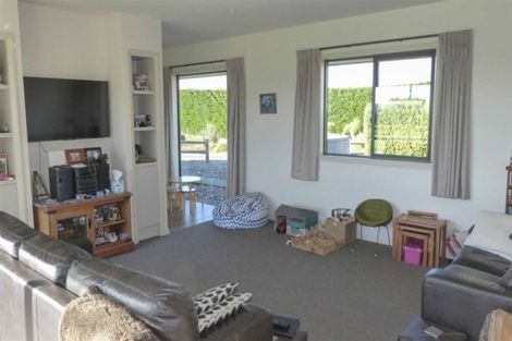 Photo of property in 66 Wilcox Road, Seaward Bush, Invercargill, 9871