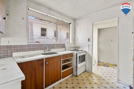 Photo of property in 122 Hair Street, Wainuiomata, Lower Hutt, 5014