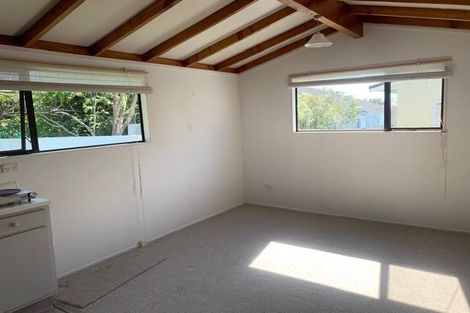 Photo of property in 16 Achilles Crescent, Narrow Neck, Auckland, 0624