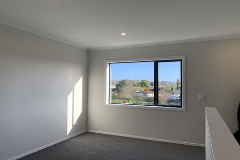 Photo of property in 2/125b Metcalfe Road, Ranui, Auckland, 0612