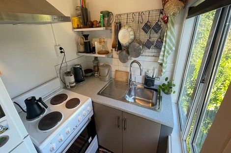 Photo of property in 6a Kiriwai Road, Paremata, Porirua, 5024