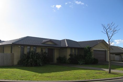 Photo of property in 3 Annamoe Place, East Tamaki, Auckland, 2013