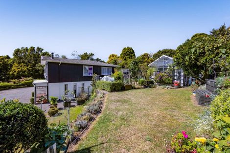Photo of property in 31 Whakapaki Street, Urenui, 4375