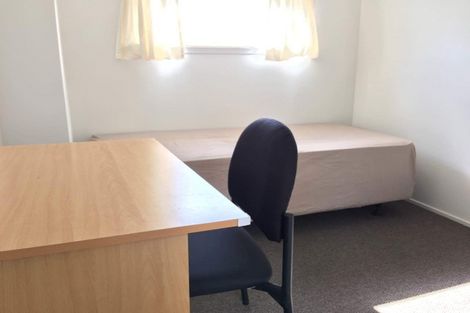 Photo of property in 37 Mountbatten Avenue, Hillcrest, Auckland, 0627