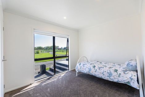 Photo of property in 1 Elm Place, Tikipunga, Whangarei, 0112