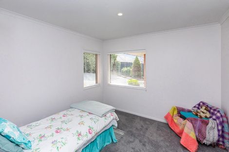 Photo of property in 7 Gilders Grove, Heathcote Valley, Christchurch, 8022