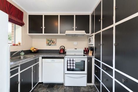 Photo of property in 9 Urella Place, Spreydon, Christchurch, 8024